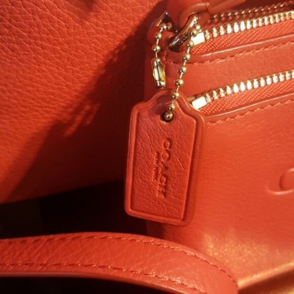 Coach Pebbled Cardinal Leather Kelsey Handbag - Picture 7 of 15